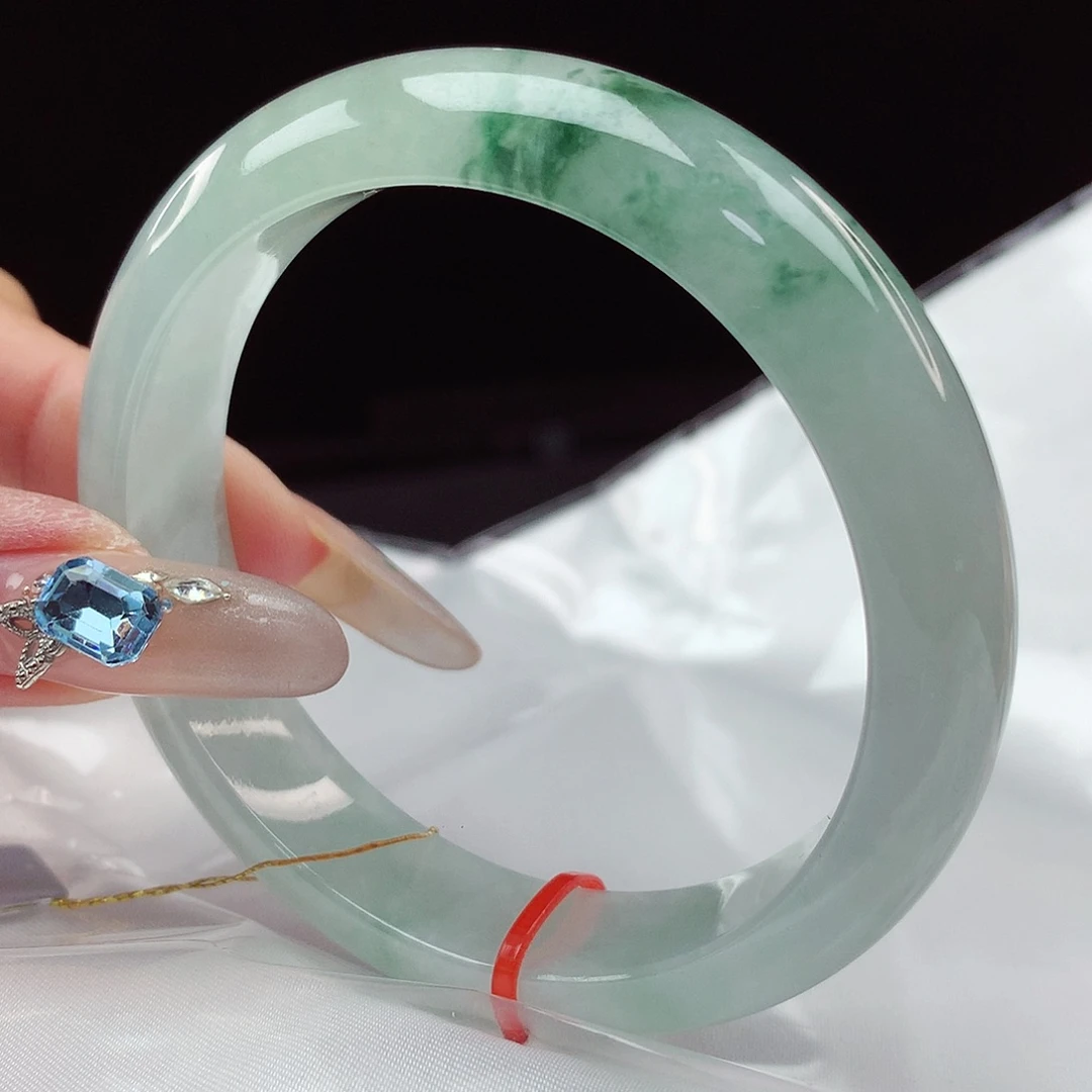 翡翠手镯未镶嵌55圈0187