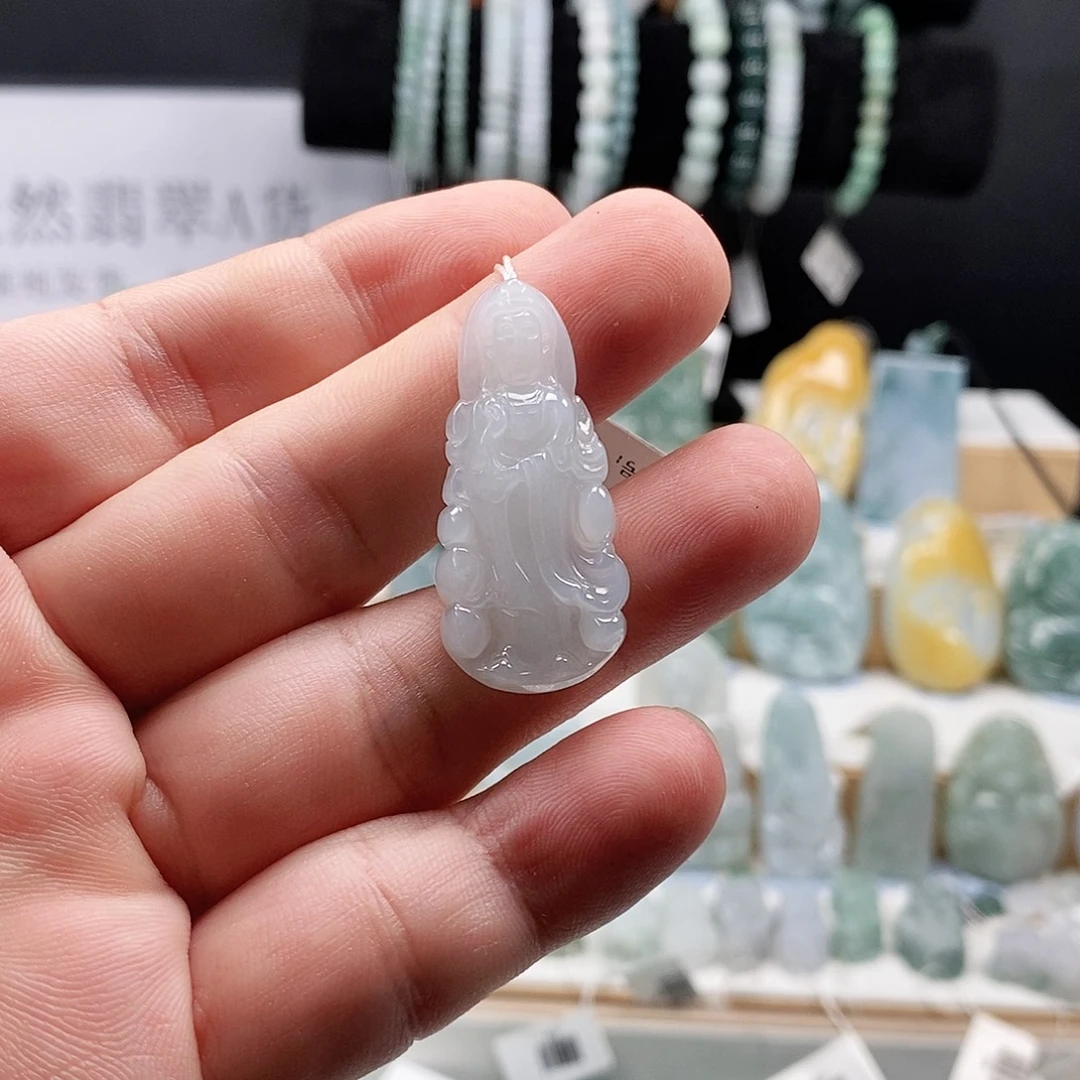翡翠未镶嵌吊坠(不含链)76站观音