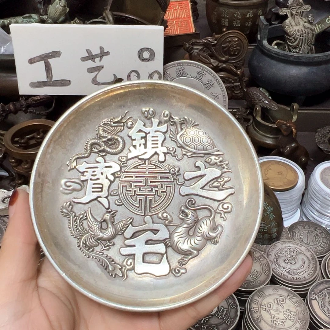 金属复古风格摆件