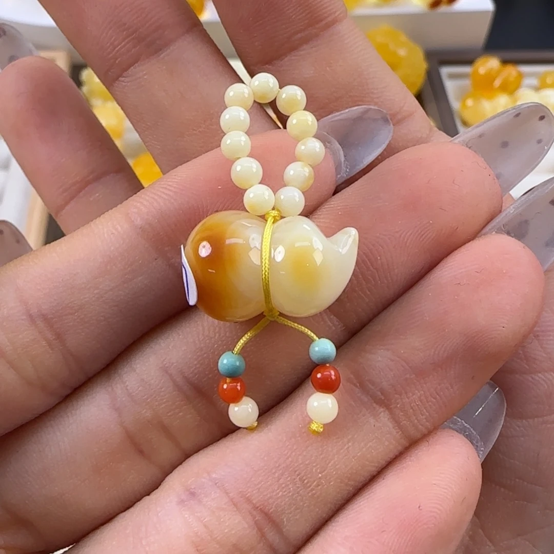 裸石琥珀未镶嵌琥珀