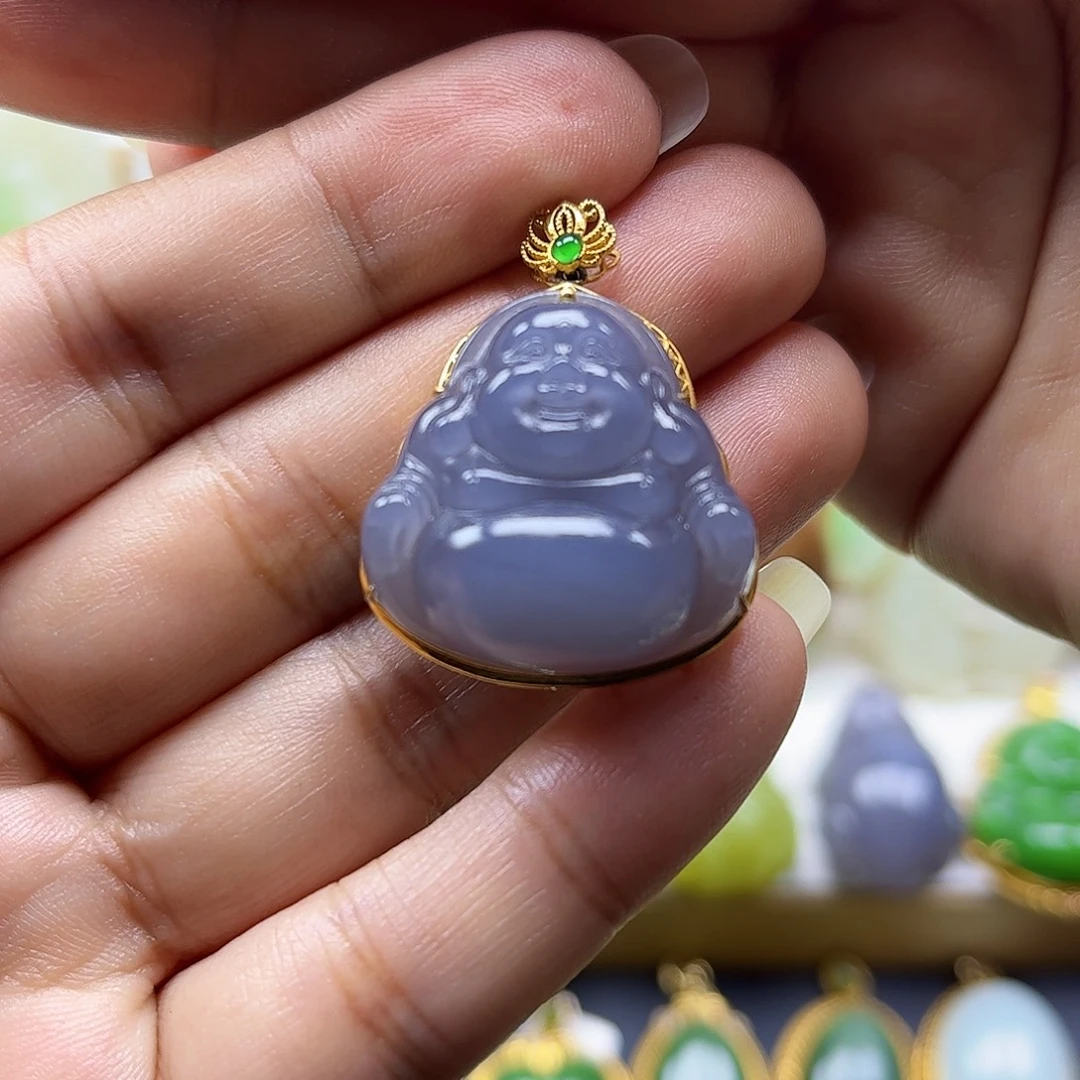 和田玉18K金镶嵌颈饰