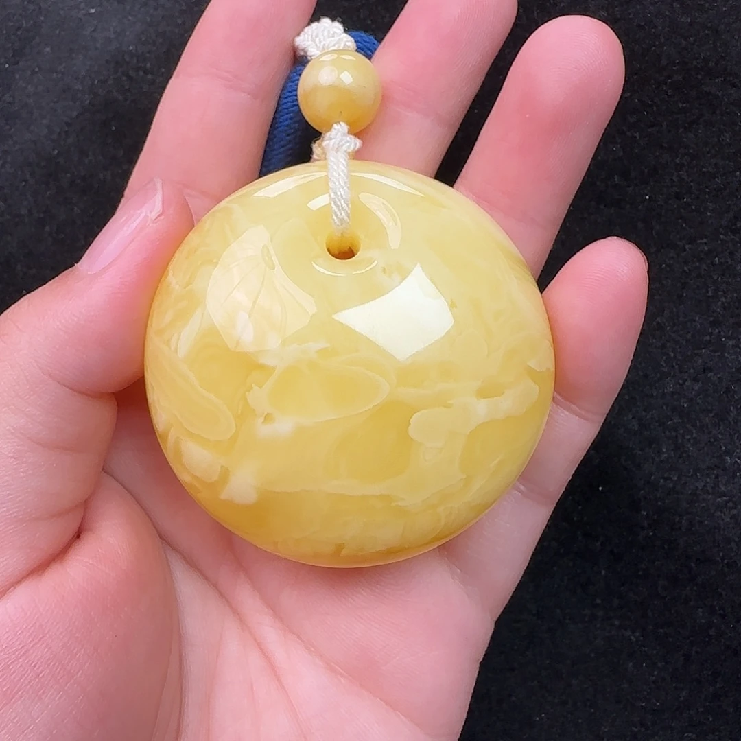 蜜蜡未镶嵌珠宝奇石