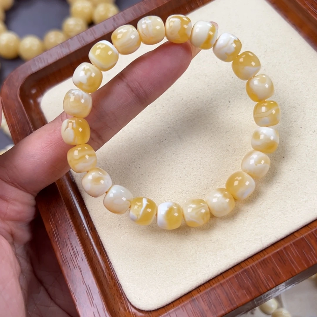 未镶嵌琥珀手链9.5mm漆妖白 11.8