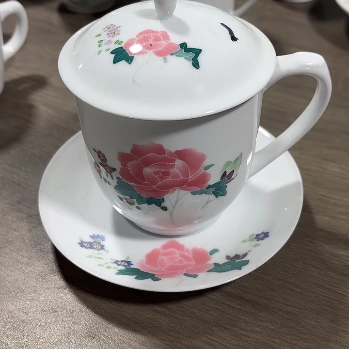 陶手绘飞碟啊，芙蓉花杯子，杯子