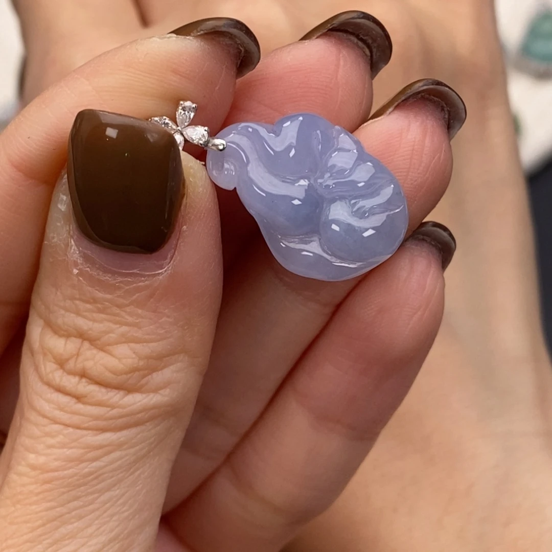 翡翠18K金镶嵌颈饰翡翠首饰