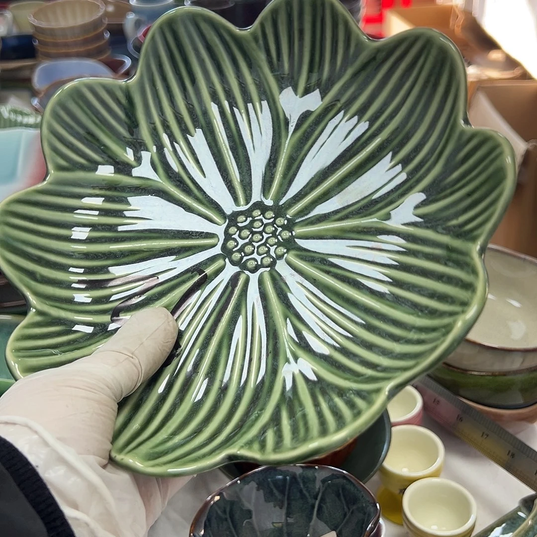 其他12。             一个