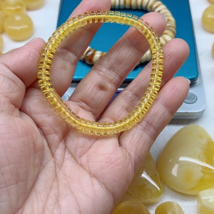 琥珀（矿物珀）未镶嵌裸石