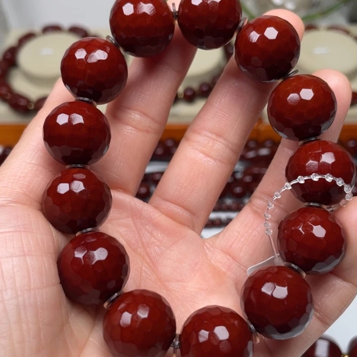 手串/手链橄榄核红**尾精品玉化