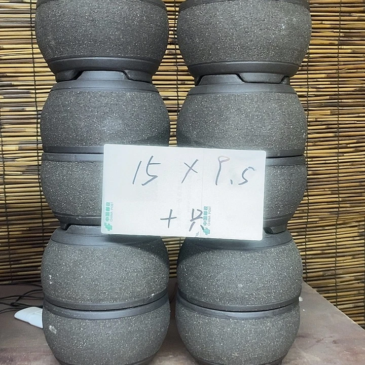 花盆紫砂我在外面