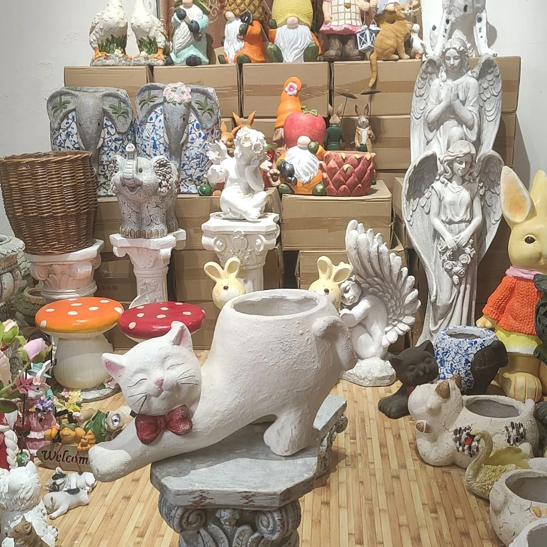 合成树脂氧化镁白色翘屁股猫咪