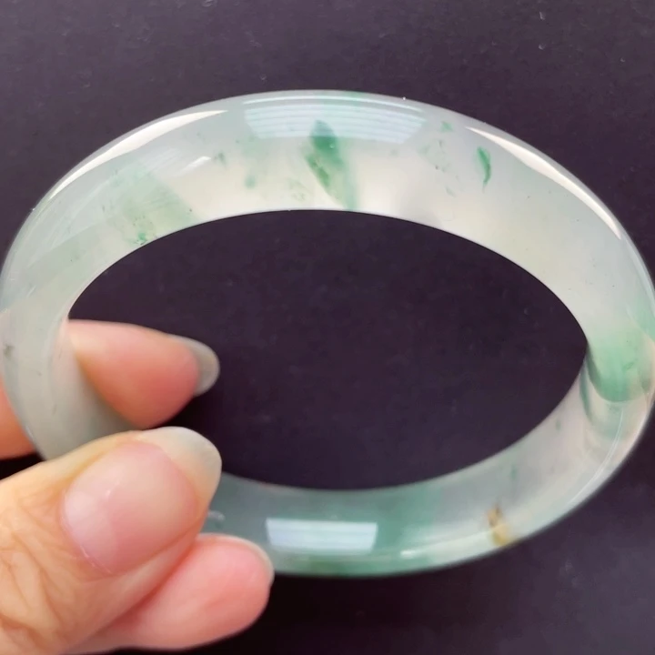 石英质玉手镯未镶嵌54-55