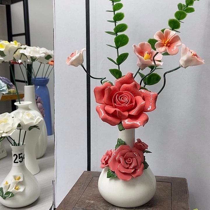 陶瓷纯手工捏花设计