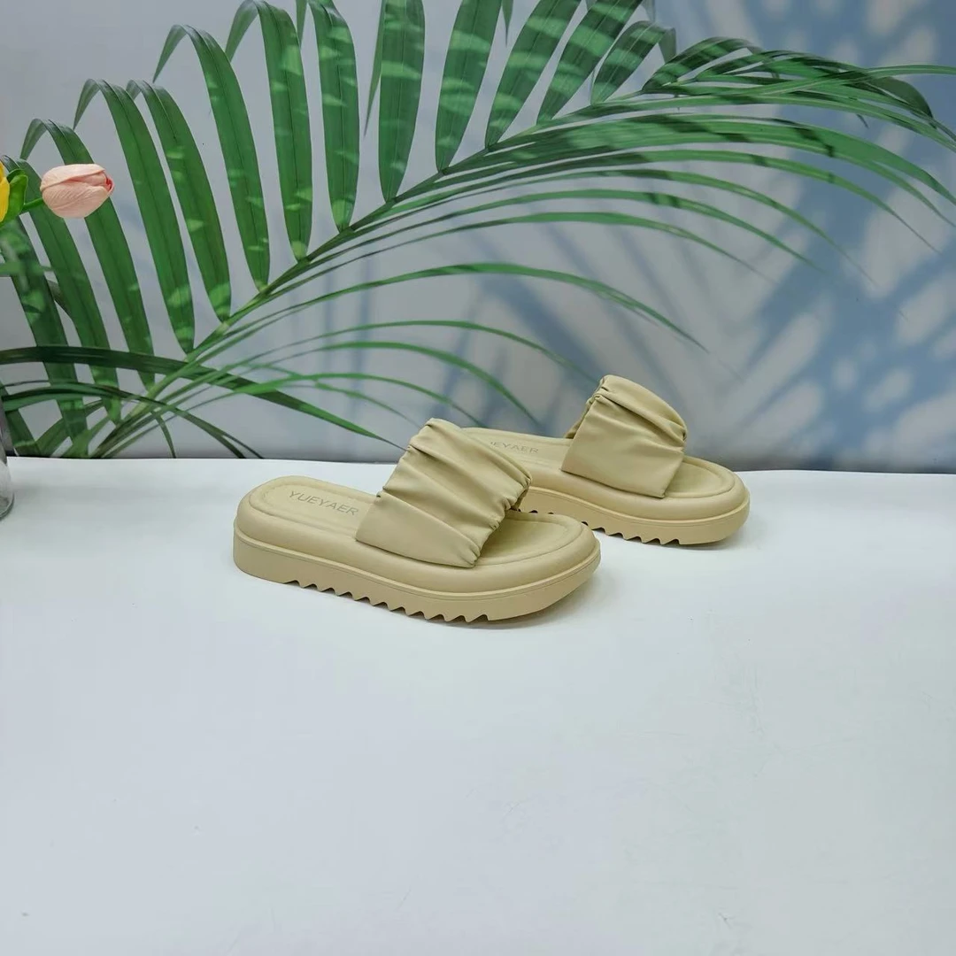 小强家女鞋 芽儿家新款百搭女凉鞋（Y622-68-2）（W34AYV2618714）