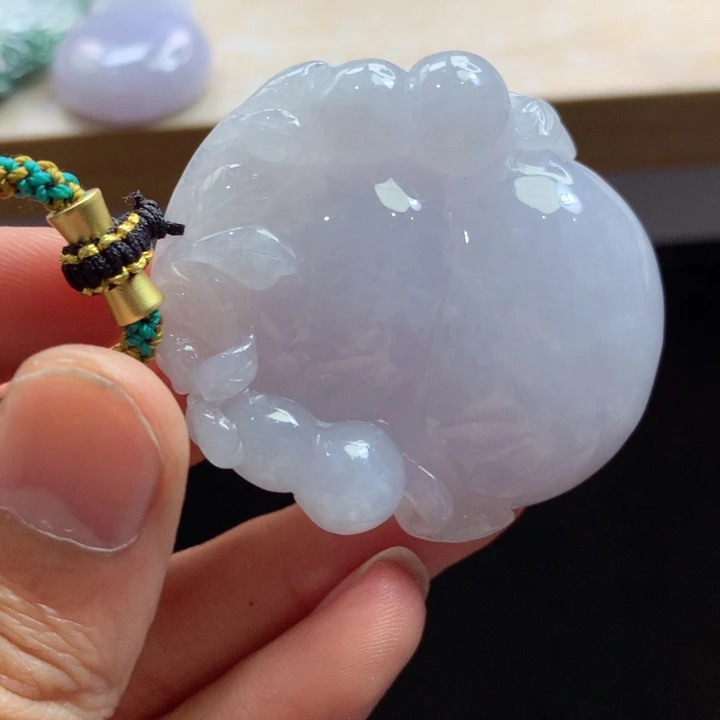 翡翠未镶嵌颈饰吊坠