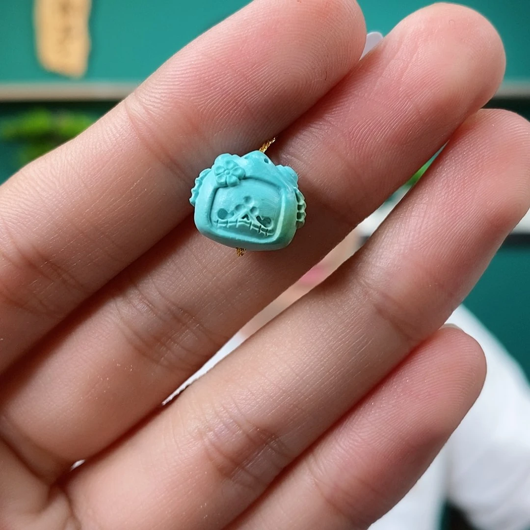 未镶嵌绿松石珠宝奇石