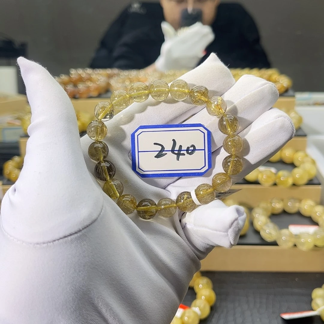 水晶手链未镶嵌文****）晶莹剔透