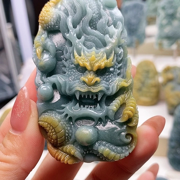 未镶嵌定制翡翠龙牌