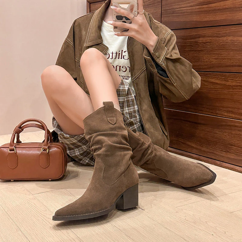 6.5cm磨砂真皮骑士靴子女2025新款高跟短靴显瘦气质美拉德堆堆靴