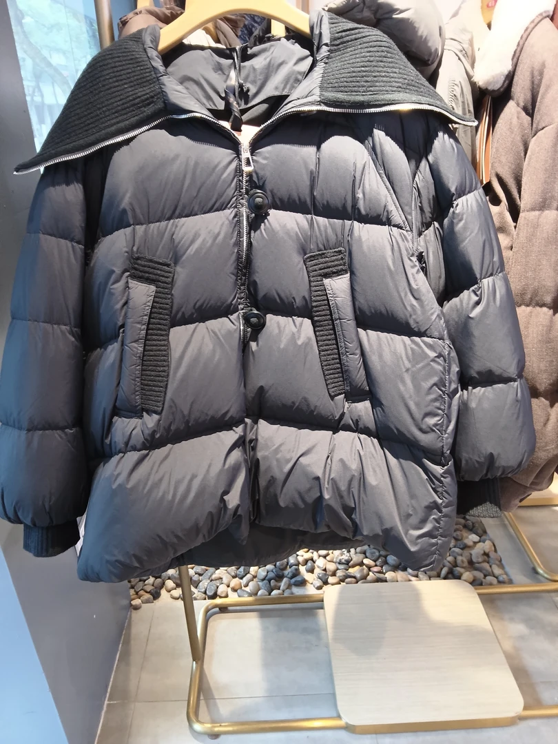 一领两穿短款羽绒服