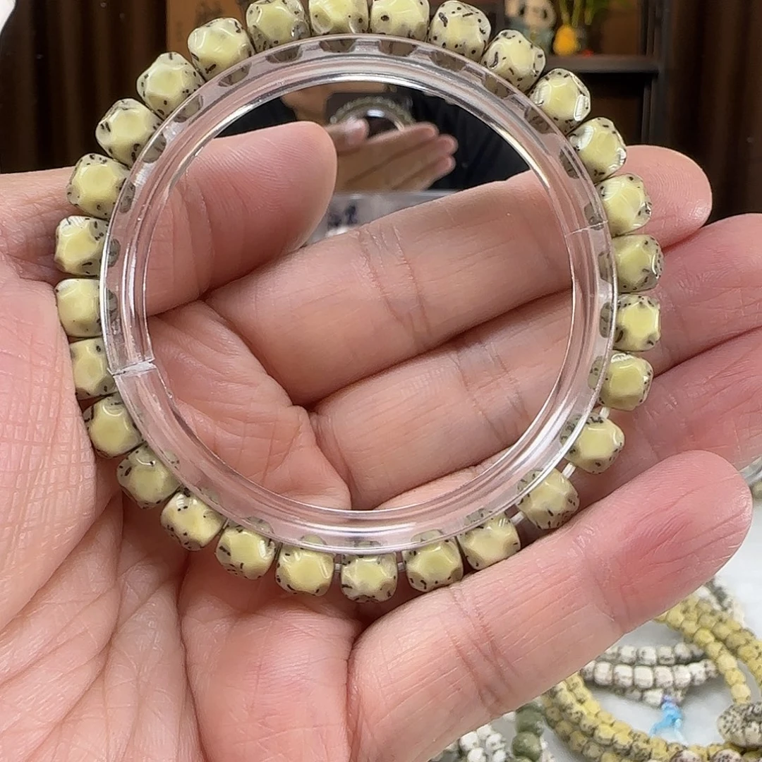 D***Y星月菩提手串8大留白河豚无相