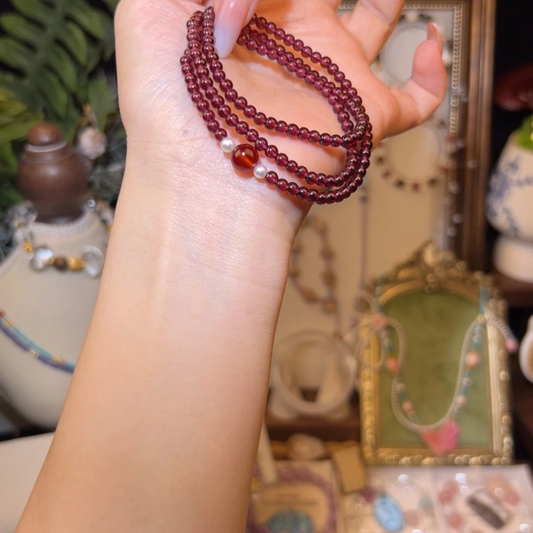 苳****未镶嵌手串石榴石手串