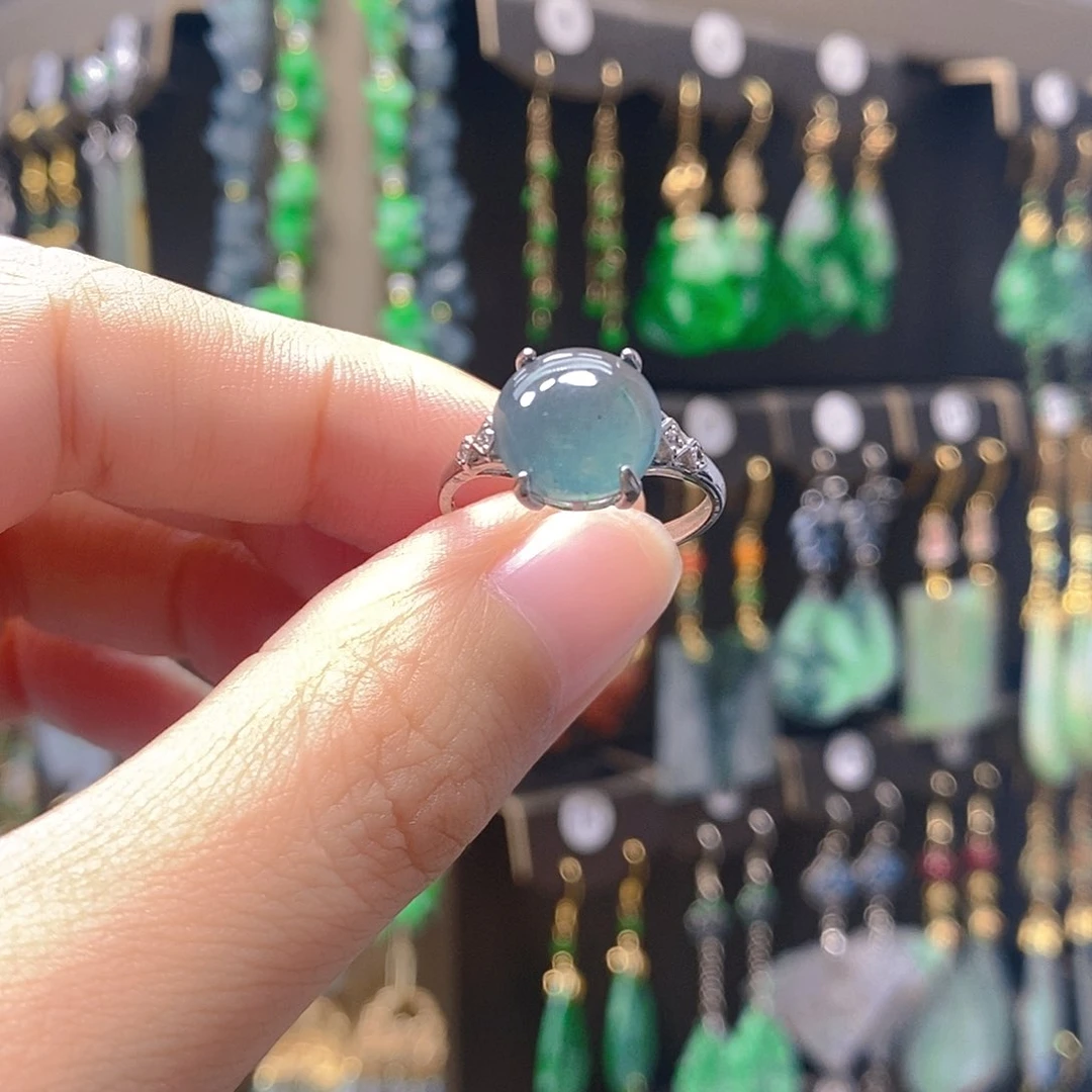 未镶嵌翡翠耳饰翡翠