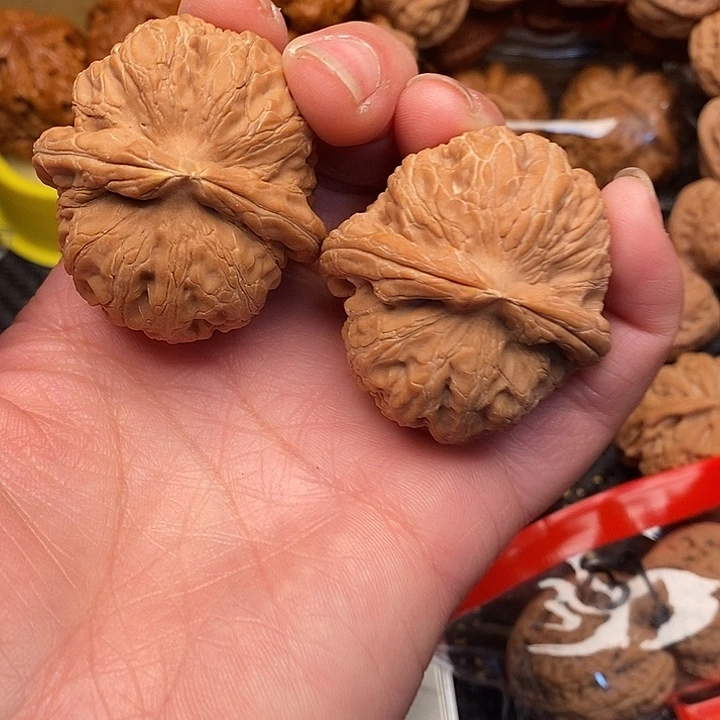 文玩核桃吊坠元宝有黄自然庄介意勿拍