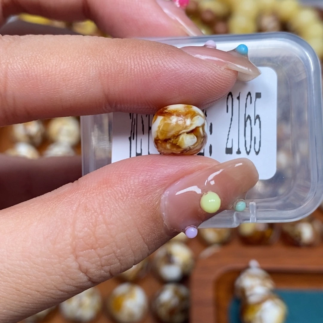 猴头核桃把件沁色圆珠老型2165