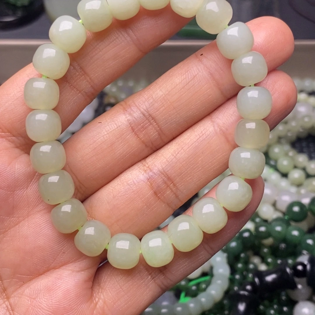 和田玉未镶嵌手链