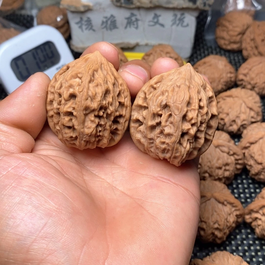 【闪购商品】文玩核桃把件文玩