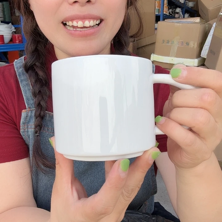 外贸尾单高温陶瓷微瑕白牛杯