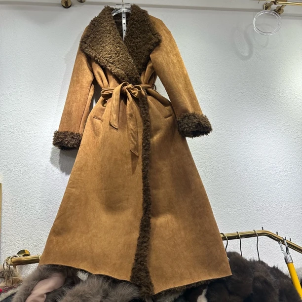 0100中长款加厚保暖气质款冬季女士法式风衣外套