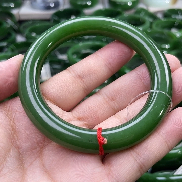 未镶嵌手镯和田玉（碧玉）