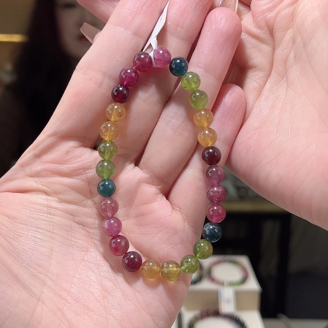 碧玺多样性发一件未镶嵌