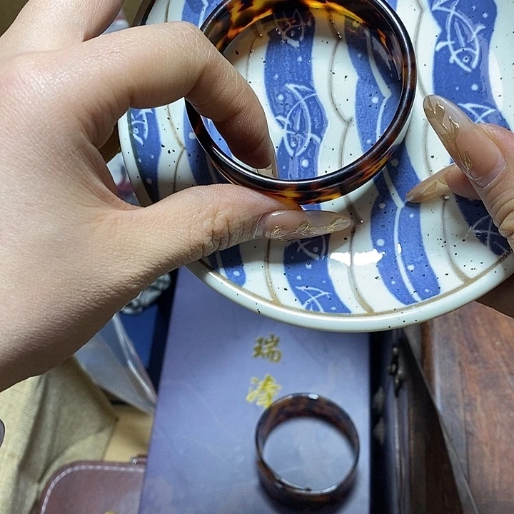 瓷片?瓷片瓷片瓷片