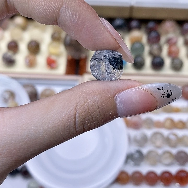 水晶戒指未镶嵌，