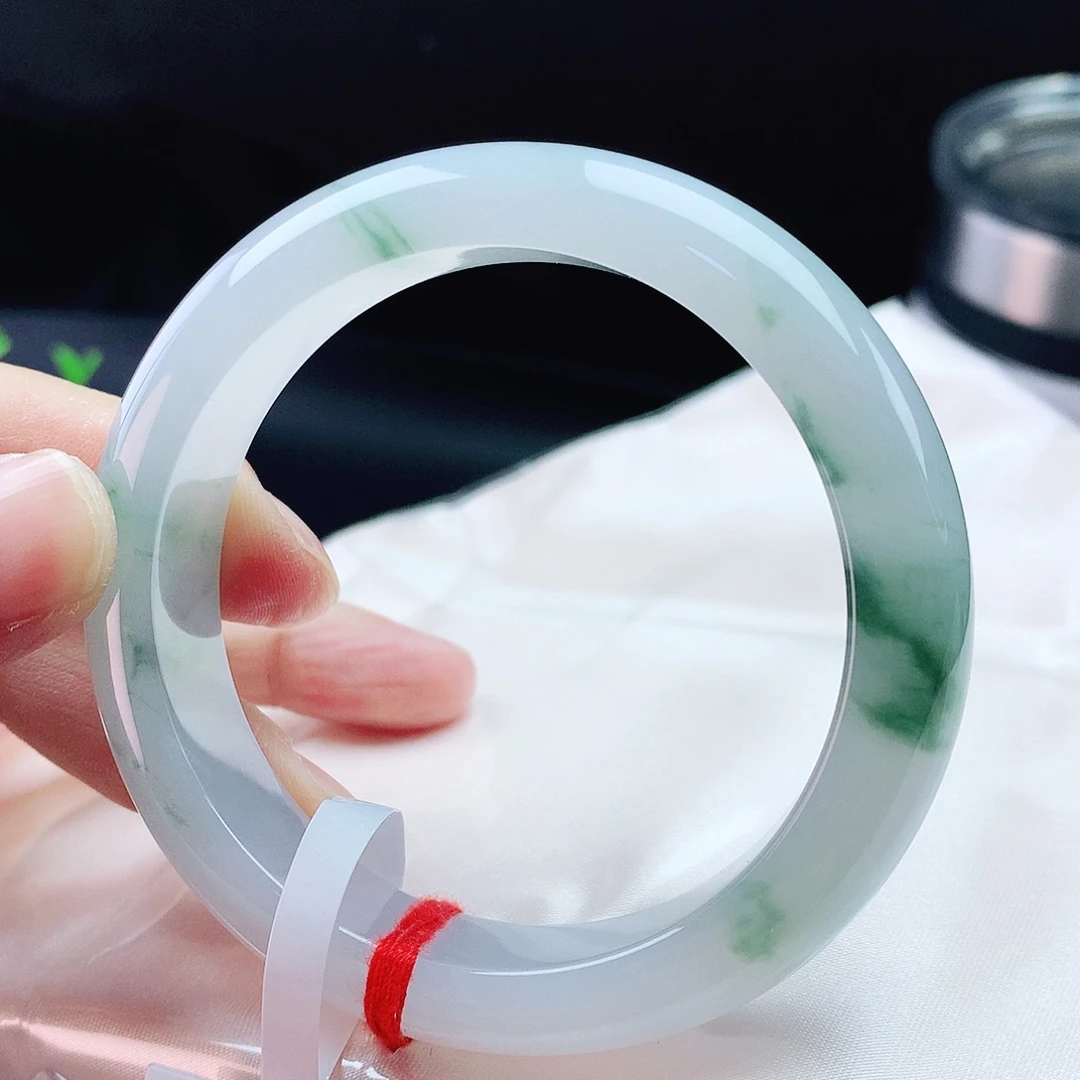 未镶嵌手镯翡翠55圈