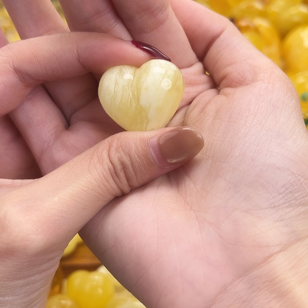 裸石琥珀未镶嵌千层雪屁桃爱心白蜡5.4g