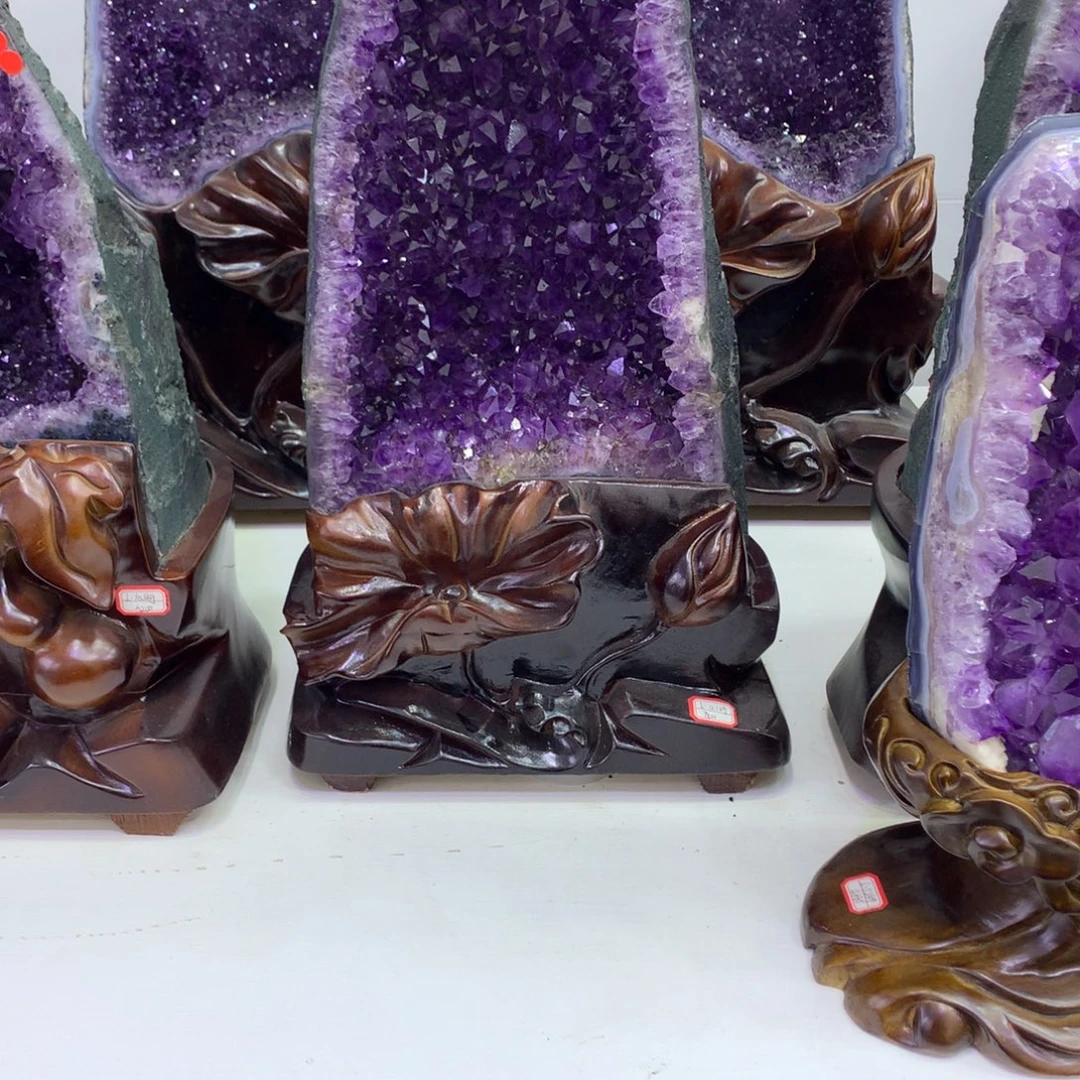 康***功紫晶大型摆件（非配饰）未镶嵌