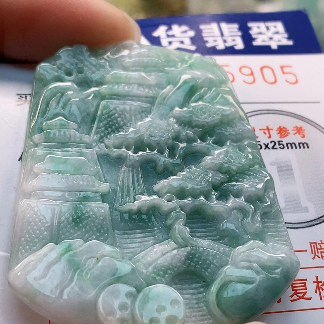 吊坠(不含链)未镶嵌翡翠