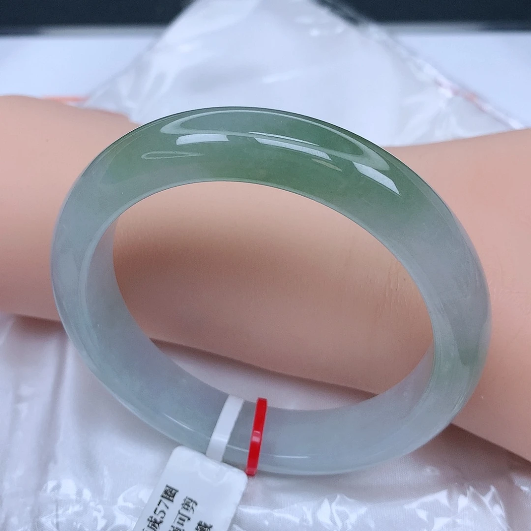 【闪购商品】未镶嵌手镯翡翠，57