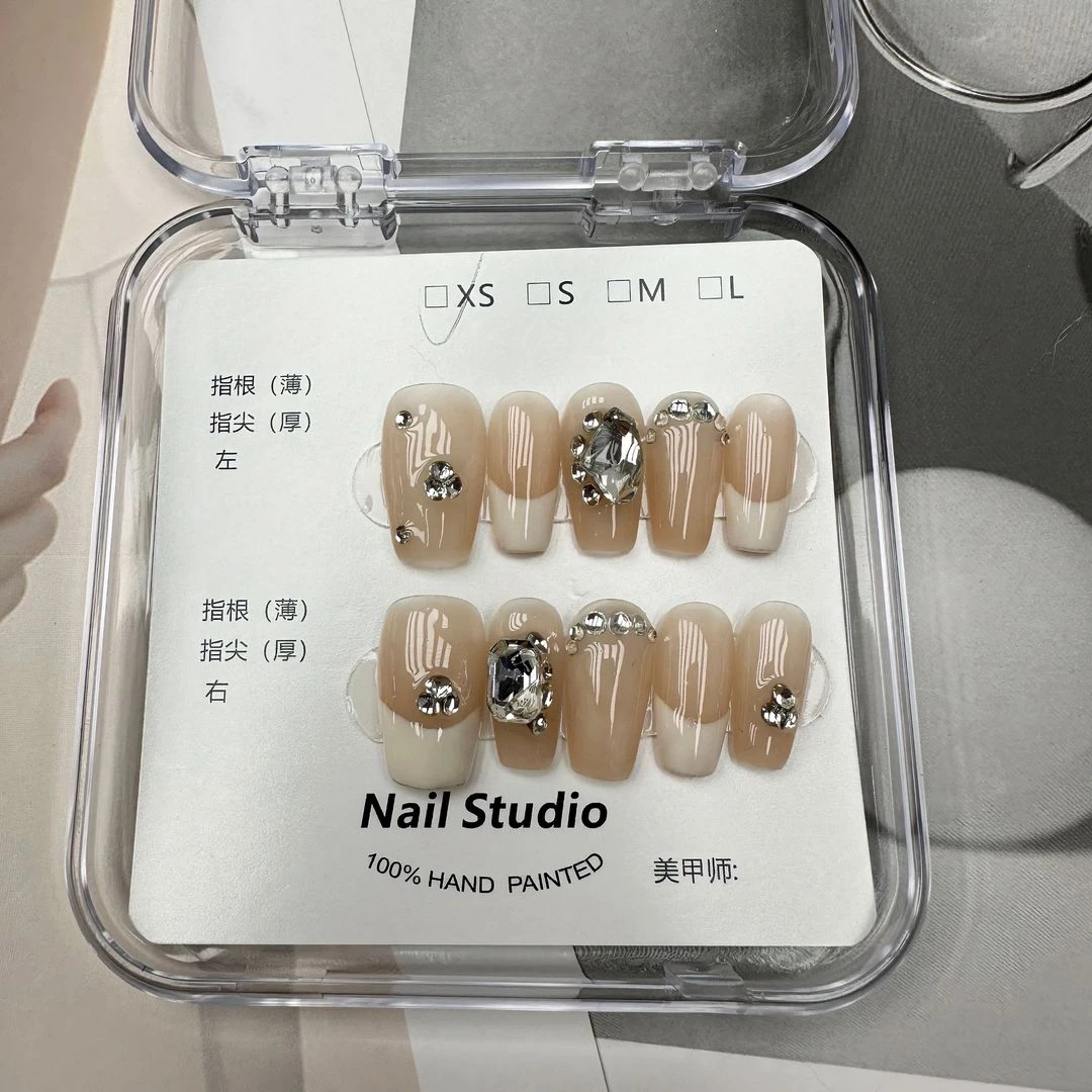 【怦然心动】纯手工穿戴甲可反复穿戴气质简约极光钻