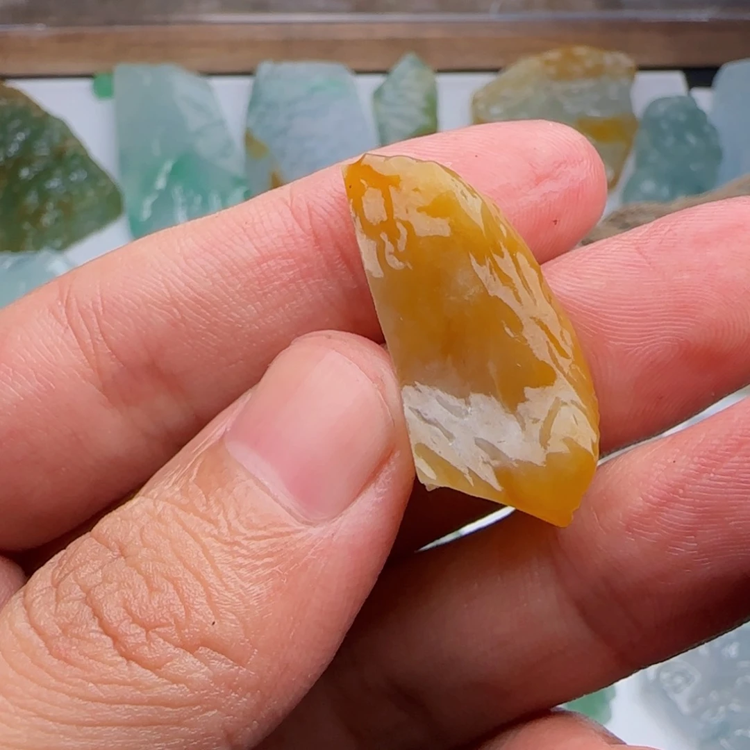 定制翡翠未镶嵌不包工