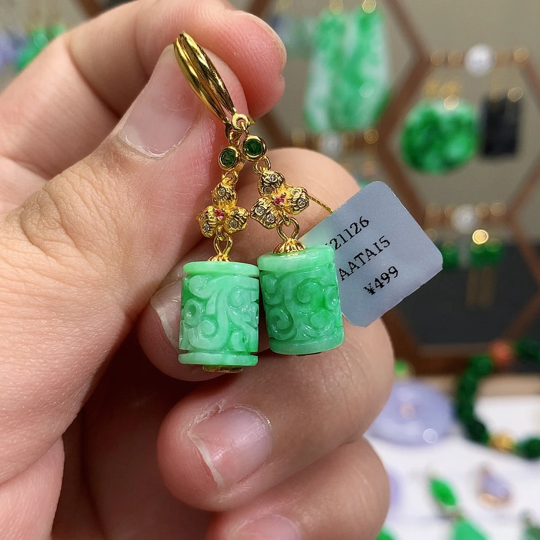 银S925镶嵌翡翠耳饰天然翡翠耳饰