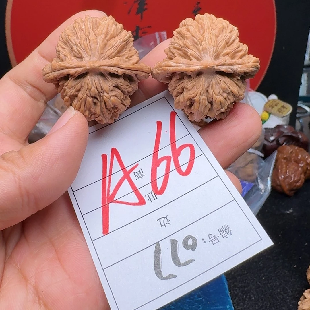 文玩核桃把件40蓟县楼