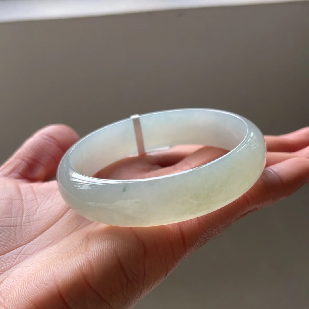 翡翠未镶嵌手镯58.2圈三天鉴赏期