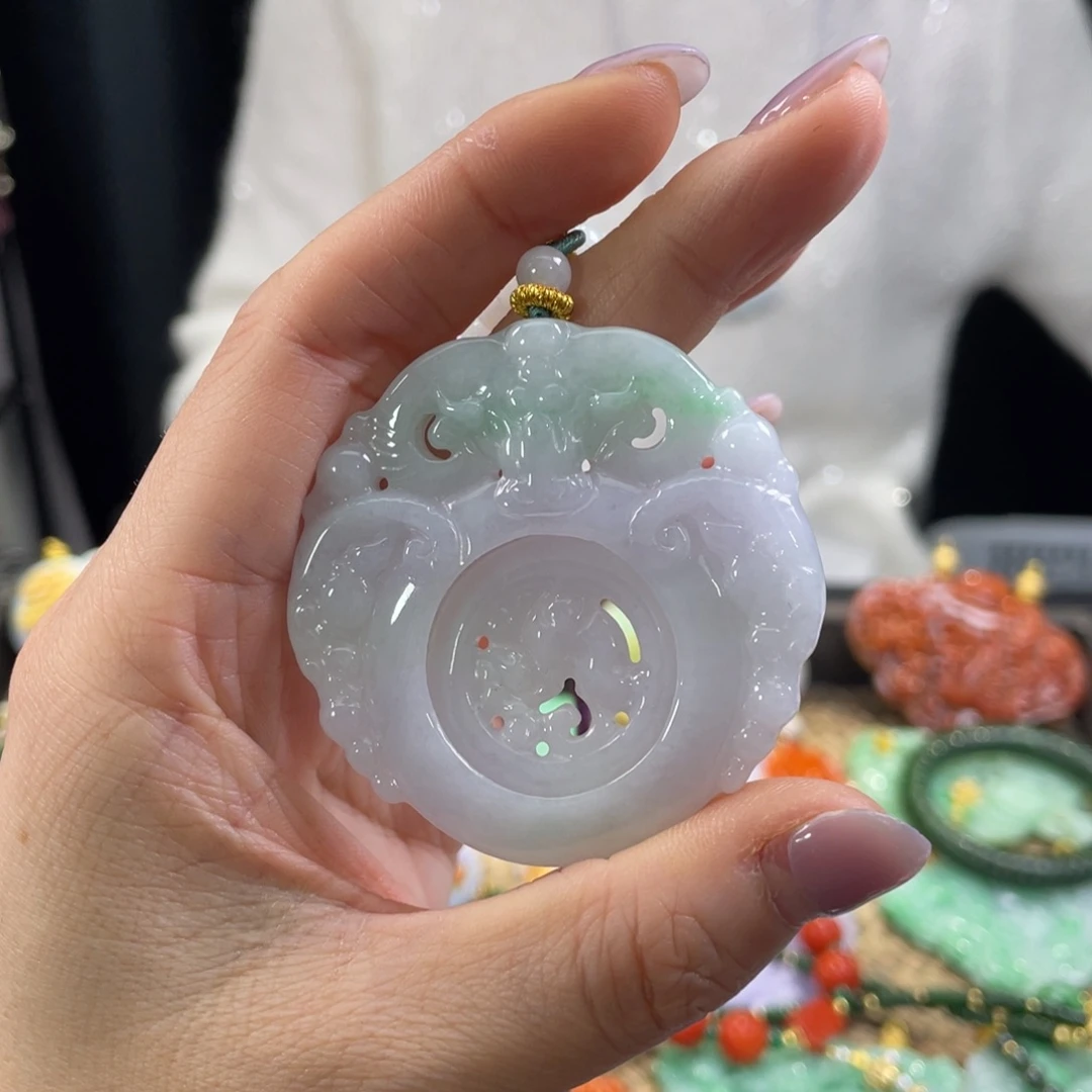 翡翠颈饰未镶嵌代编织