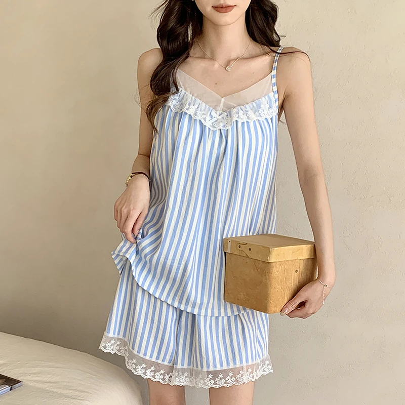 庆同甜美睡衣女款夏季吊带薄款网纱蕾丝小性感纯欲风带胸垫套装