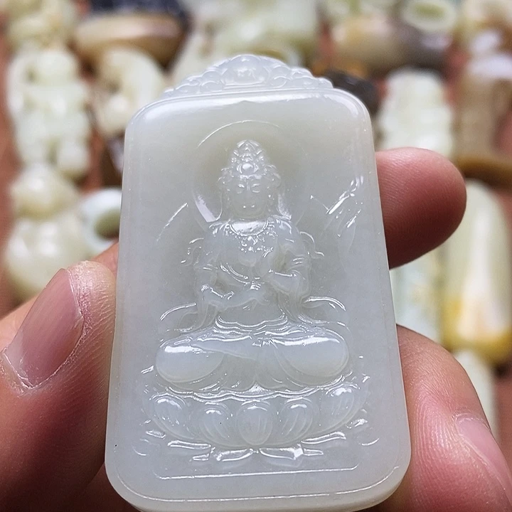 和田玉未镶嵌挂件