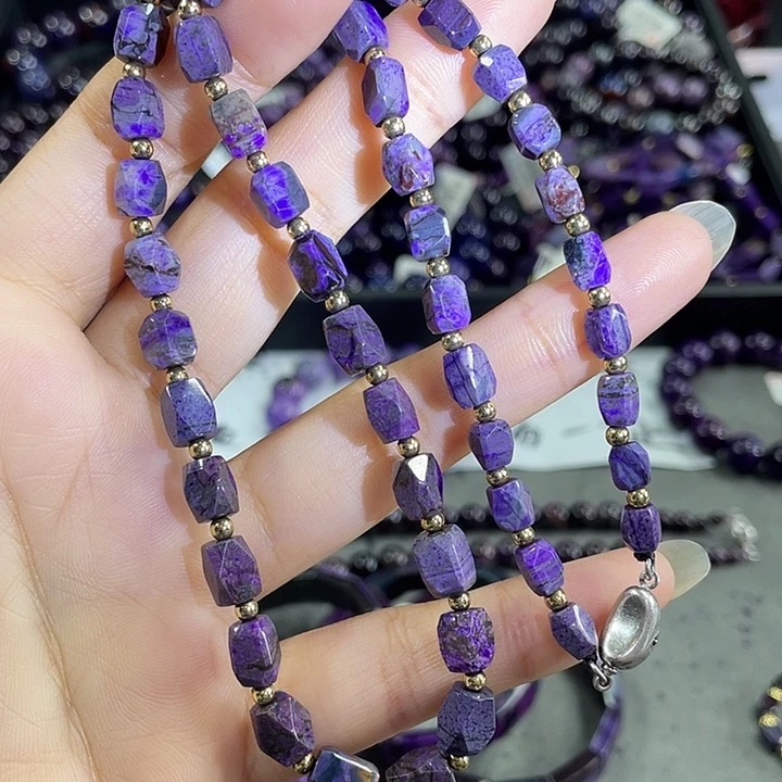 苏纪石（舒俱来）银S925镶嵌颈饰